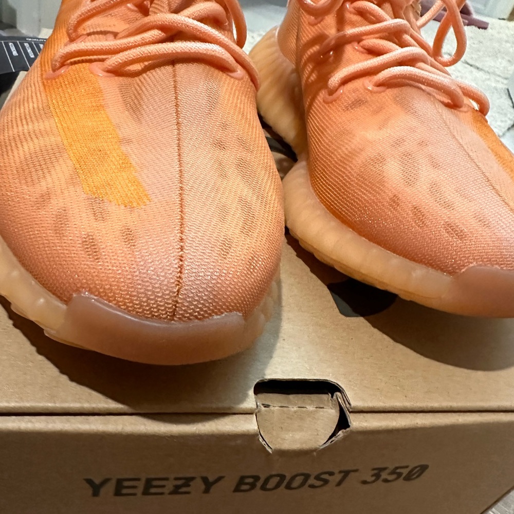 Yeezy boost 350 v2 - Picture 3 of 7